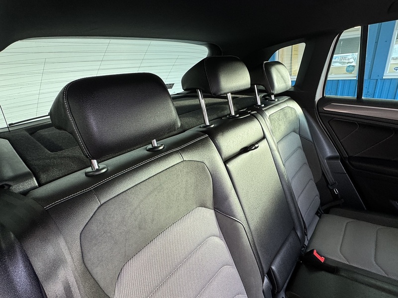 Volkswagen 2.0 TDI R-Line SUV 5dr Diesel Manual Euro 6 (s/s) (150 ps)