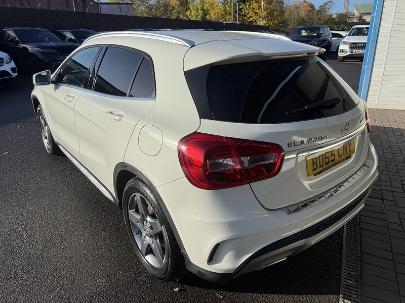 Mercedes-Benz 2.1 GLA220d AMG Line SUV 5dr Diesel 7G-DCT 4MATIC Euro 6 (s/s) (177 ps)