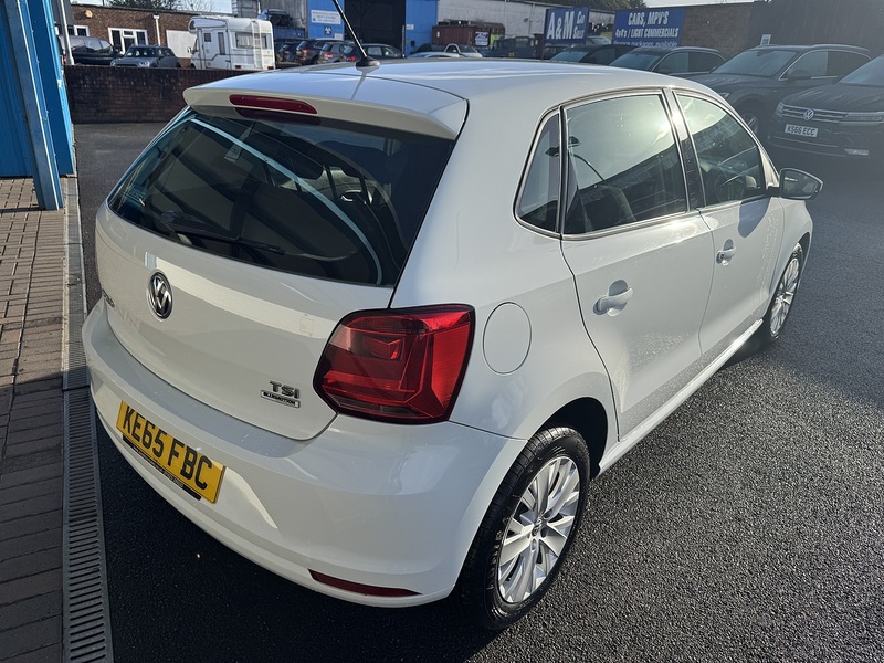 Volkswagen 1.2 TSI BlueMotion Tech SE Hatchback 5dr Petrol Manual Euro 6 (s/s) (90 ps)