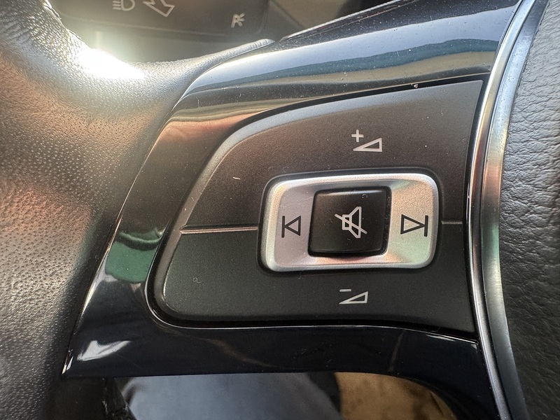 Volkswagen 1.2 TSI BlueMotion Tech SE Hatchback 5dr Petrol Manual Euro 6 (s/s) (90 ps)