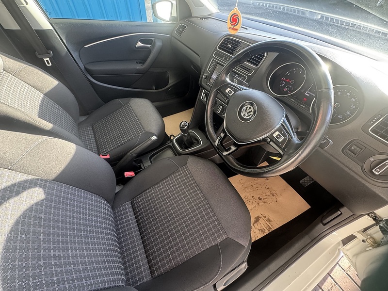 Volkswagen 1.2 TSI BlueMotion Tech SE Hatchback 5dr Petrol Manual Euro 6 (s/s) (90 ps)