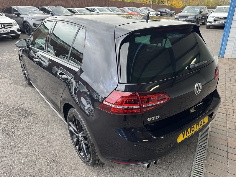 Volkswagen 2.0 TDI BlueMotion Tech GTD Hatchback 5dr Diesel Manual Euro 6 (s/s) (184 ps)