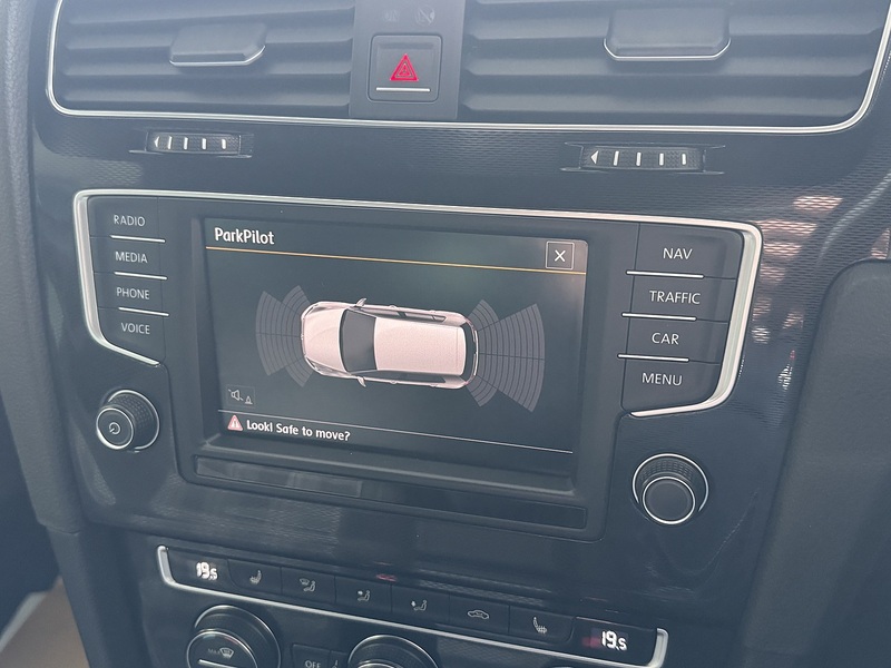 Volkswagen 2.0 TDI BlueMotion Tech GTD Hatchback 5dr Diesel Manual Euro 6 (s/s) (184 ps)