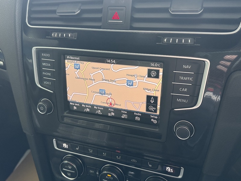 Volkswagen 2.0 TDI BlueMotion Tech GTD Hatchback 5dr Diesel Manual Euro 6 (s/s) (184 ps)