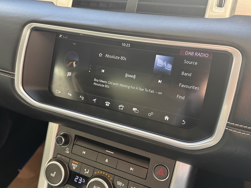 Land Rover 2.0 SD4 Autobiography SUV 5dr Diesel Auto 4WD Euro 6 (s/s) (240 ps)