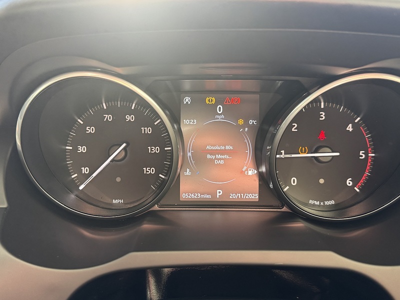 Land Rover 2.0 SD4 Autobiography SUV 5dr Diesel Auto 4WD Euro 6 (s/s) (240 ps)