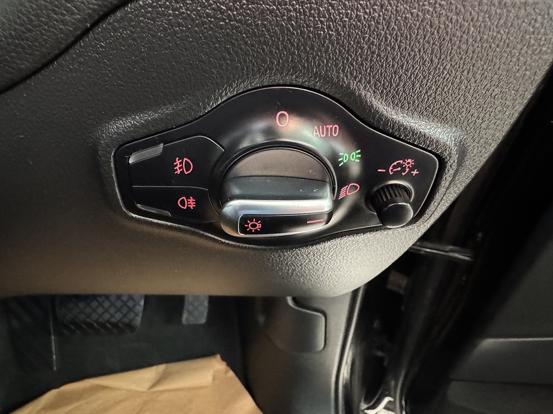 Audi 2.0 TDI S line Plus Special Edition SUV 5dr Diesel S Tronic quattro Euro 6 (s/s) (190 ps)