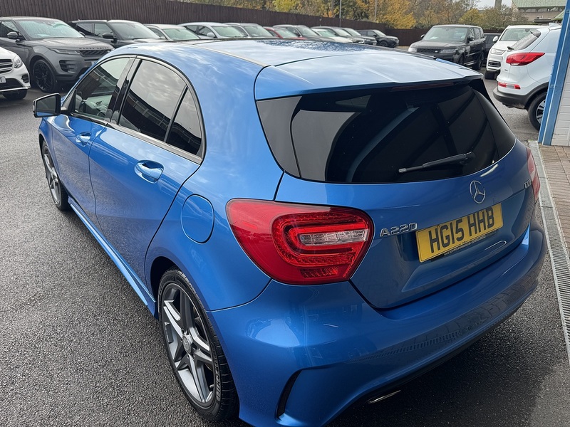 Mercedes-Benz 2.1 A220 CDI AMG Night Edition Hatchback 5dr Diesel 7G-DCT Euro 6 (s/s) (170 ps)