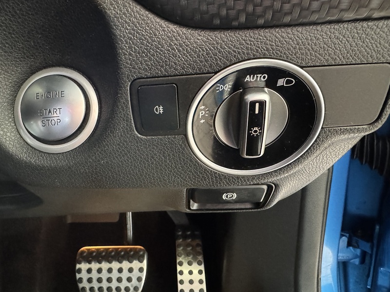 Mercedes-Benz 2.1 A220 CDI AMG Night Edition Hatchback 5dr Diesel 7G-DCT Euro 6 (s/s) (170 ps)