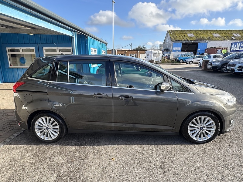 Ford 1.5 TDCi Titanium MPV 5dr Diesel Manual Euro 6 (s/s) (120 ps)