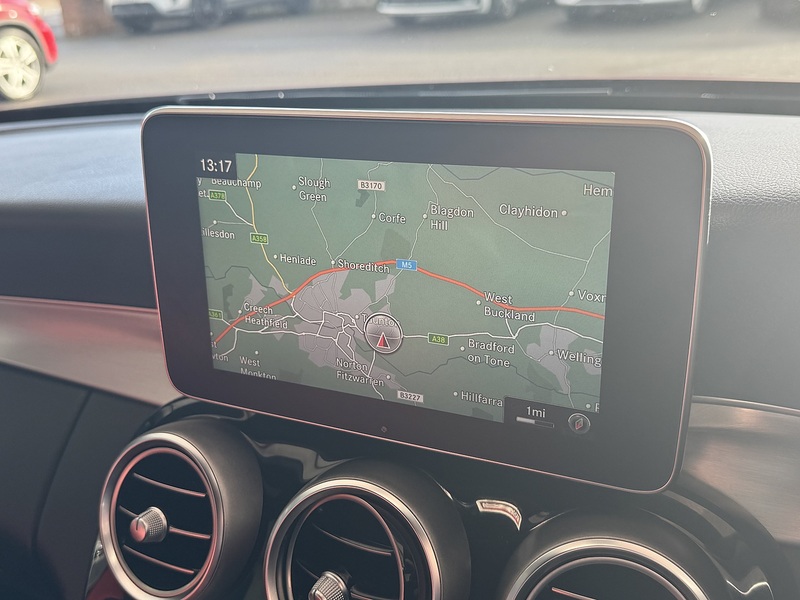 Mercedes-Benz 2.1 C220d Sport (Premium Plus) Cabriolet 2dr Diesel G-Tronic+ Euro 6 (s/s) (170 ps)