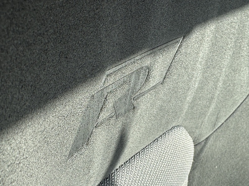 Volkswagen 2.0 TDI BlueMotion Tech R-Line Hatchback 5dr Diesel DSG Euro 6 (s/s) (150 ps)