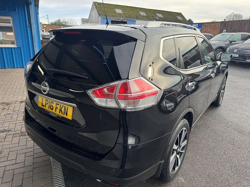 Nissan 1.6 dCi Tekna SUV 5dr Diesel Manual 4WD Euro 6 (s/s) (130 ps)