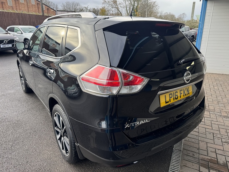 Nissan 1.6 dCi Tekna SUV 5dr Diesel Manual 4WD Euro 6 (s/s) (130 ps)