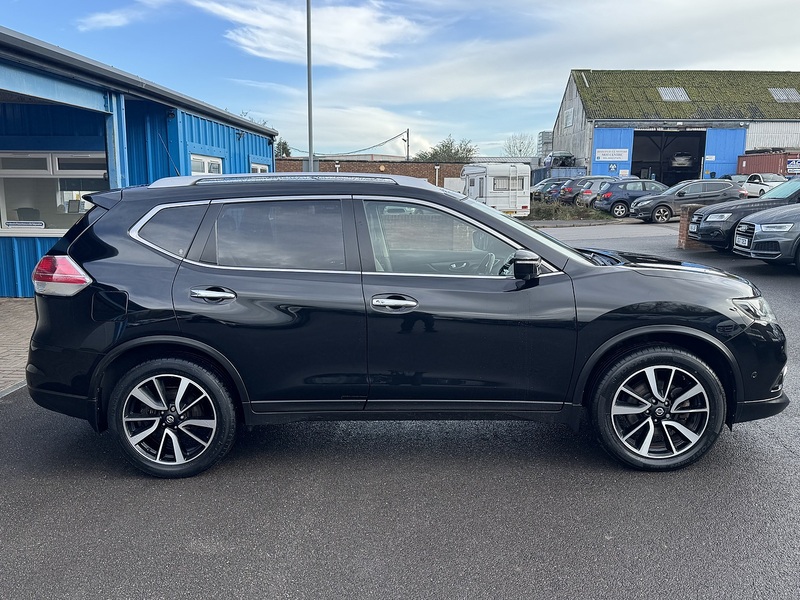 Nissan 1.6 dCi Tekna SUV 5dr Diesel Manual 4WD Euro 6 (s/s) (130 ps)