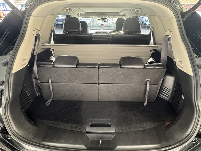 Nissan 1.6 dCi Tekna SUV 5dr Diesel Manual 4WD Euro 6 (s/s) (130 ps)