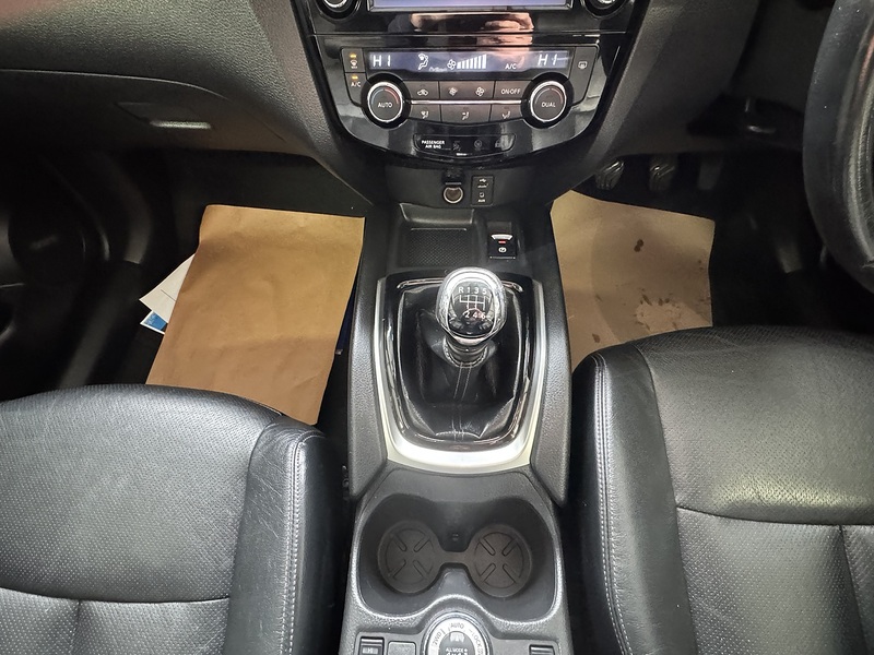 Nissan 1.6 dCi Tekna SUV 5dr Diesel Manual 4WD Euro 6 (s/s) (130 ps)