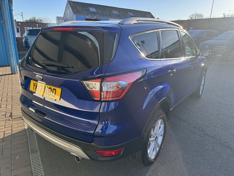 Ford 2.0 TDCi Titanium SUV 5dr Diesel Manual Euro 6 (s/s) (150 ps)