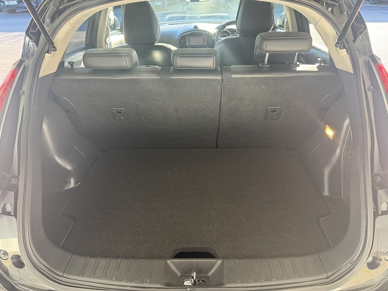 Nissan 1.6 Bose Personal Edition SUV 5dr Petrol Manual Euro 6 (112 ps)