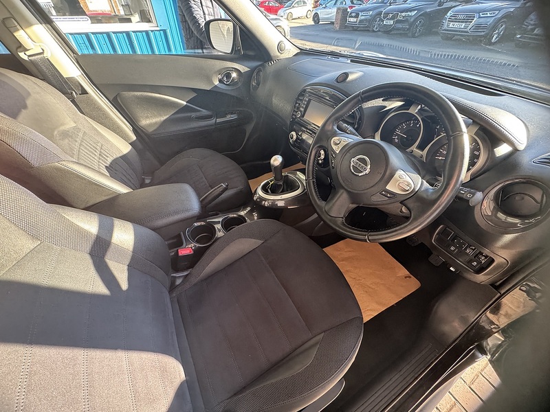 Nissan 1.6 Bose Personal Edition SUV 5dr Petrol Manual Euro 6 (112 ps)