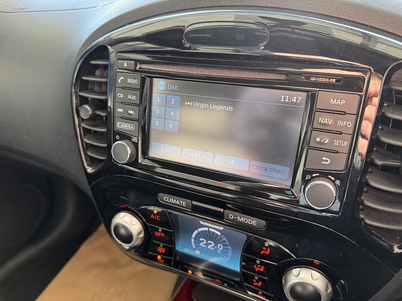 Nissan 1.5 dCi N-Connecta SUV 5dr Diesel Manual Euro 6 (s/s) (110 ps)