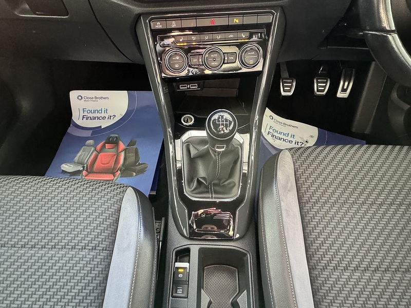 Volkswagen 1.5 TSI EVO R-Line SUV 5dr Petrol Manual Euro 6 (s/s) (150 ps)