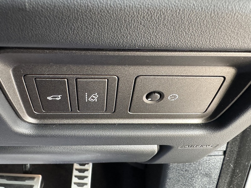 Land Rover Td4 Hse Dynamic Lux Estate 2.0 Automatic Diesel