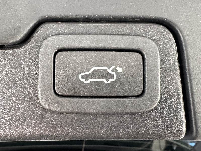 Land Rover Td4 Hse Dynamic Lux Estate 2.0 Automatic Diesel