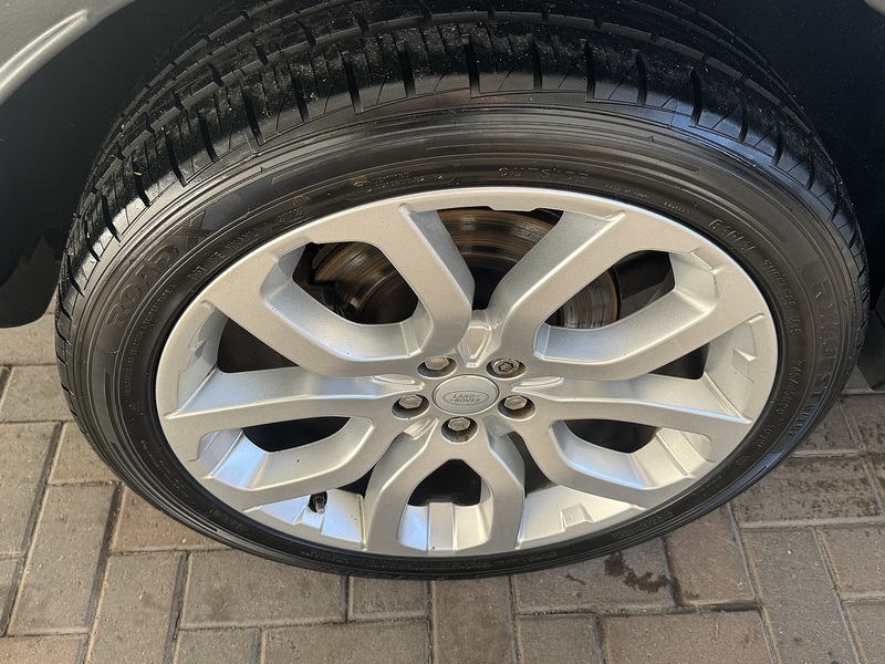 Land Rover Td4 Hse Dynamic Lux Estate 2.0 Automatic Diesel