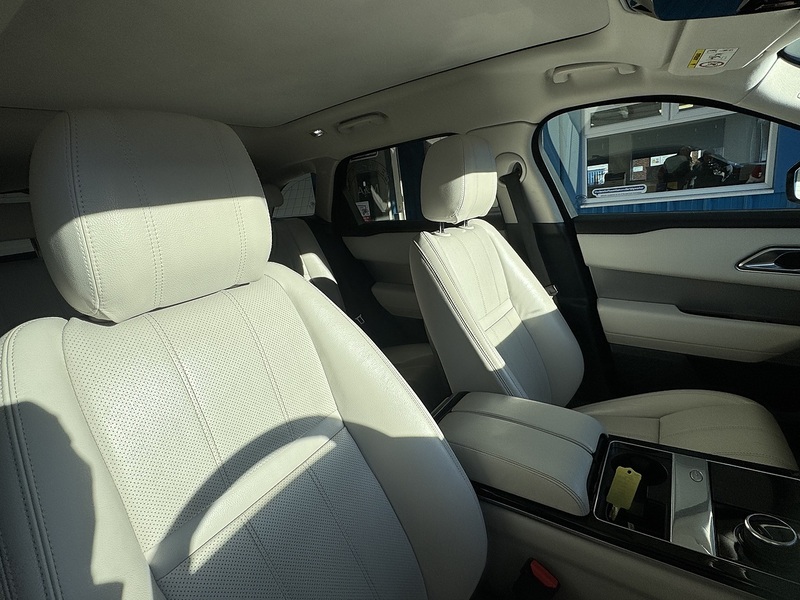 Land Rover 2.0 D180 R-Dynamic SE SUV 5dr Diesel Auto 4WD Euro 6 (s/s) (180 ps)