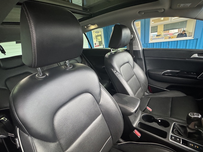 Kia 1.6 CRDi EcoDynamics+ 4 SUV 5dr Diesel Hybrid Manual Euro 6 (s/s) (134 bhp)