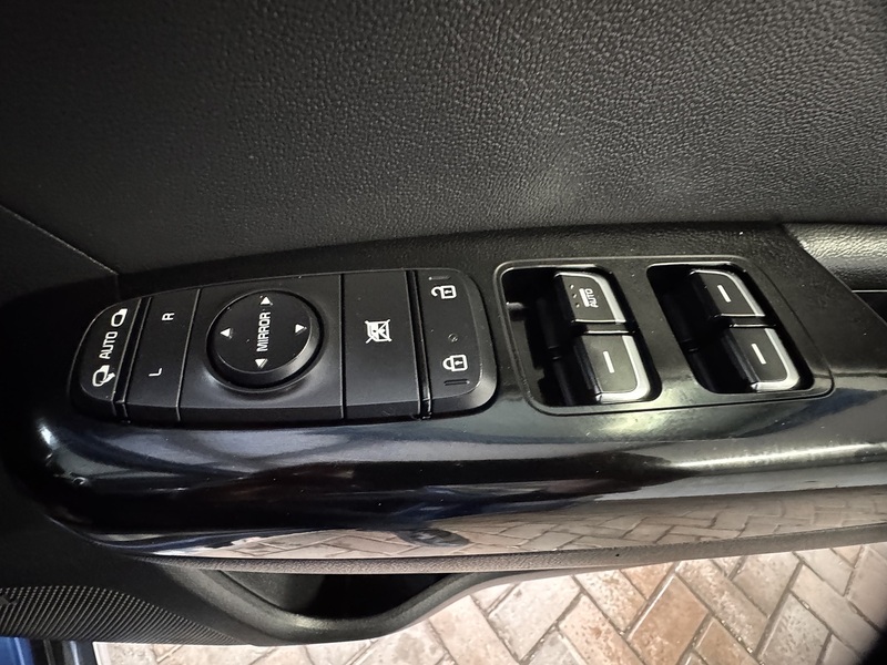 Kia 1.6 CRDi EcoDynamics+ 4 SUV 5dr Diesel Hybrid Manual Euro 6 (s/s) (134 bhp)