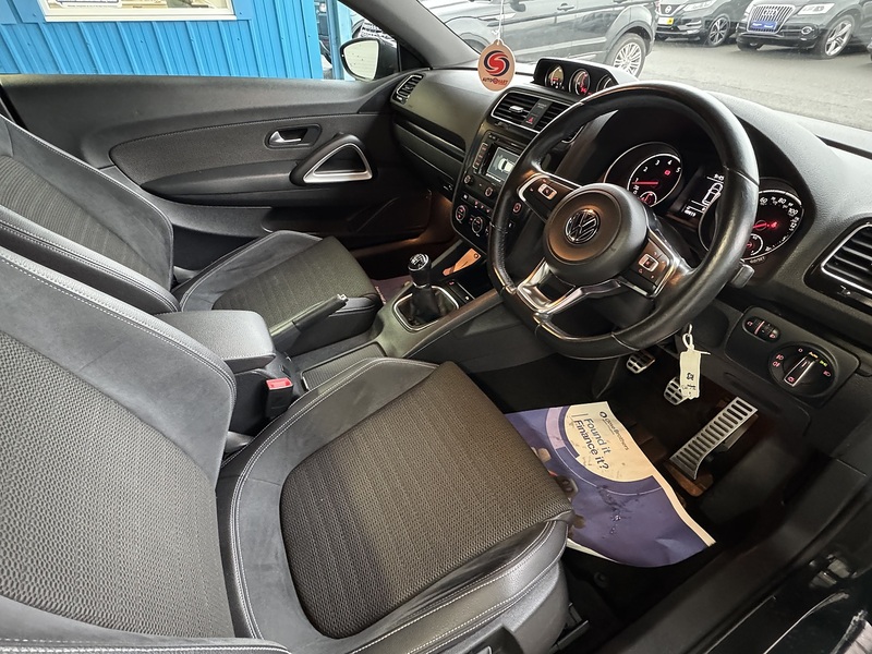 Volkswagen 1.4 TSI BlueMotion Tech GT Hatchback 3dr Petrol Manual Euro 6 (s/s) (125 ps)