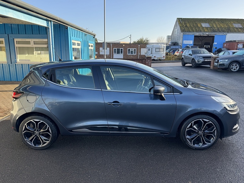 Renault 1.5 dCi Dynamique S Nav Hatchback 5dr Diesel Manual Euro 6 (s/s) (110 ps)