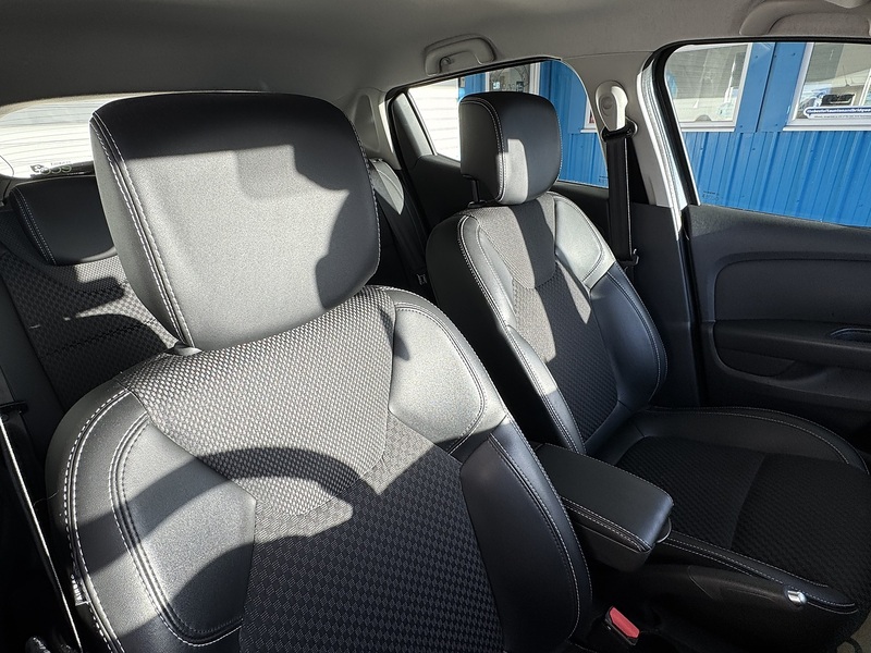 Renault 1.5 dCi Dynamique S Nav Hatchback 5dr Diesel Manual Euro 6 (s/s) (110 ps)