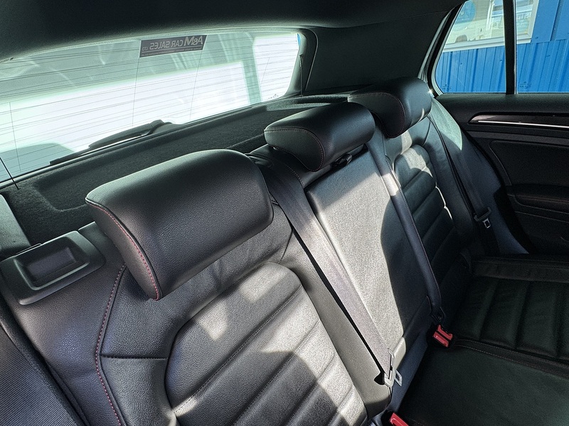 Volkswagen 2.0 TSI BlueMotion Tech GTI Hatchback 5dr Petrol DSG Euro 6 (s/s) (220 ps)