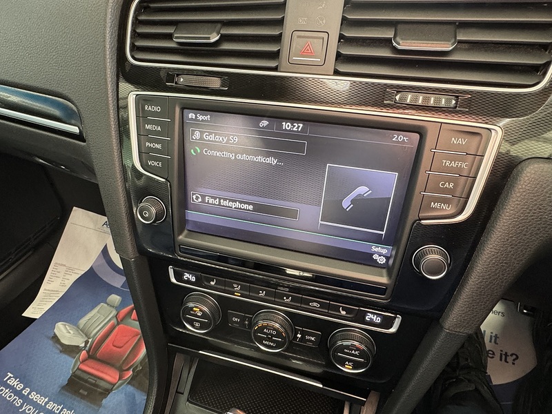 Volkswagen 2.0 TSI BlueMotion Tech GTI Hatchback 5dr Petrol DSG Euro 6 (s/s) (220 ps)