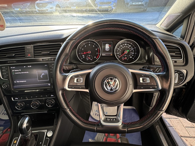 Volkswagen 2.0 TSI BlueMotion Tech GTI Hatchback 5dr Petrol DSG Euro 6 (s/s) (220 ps)