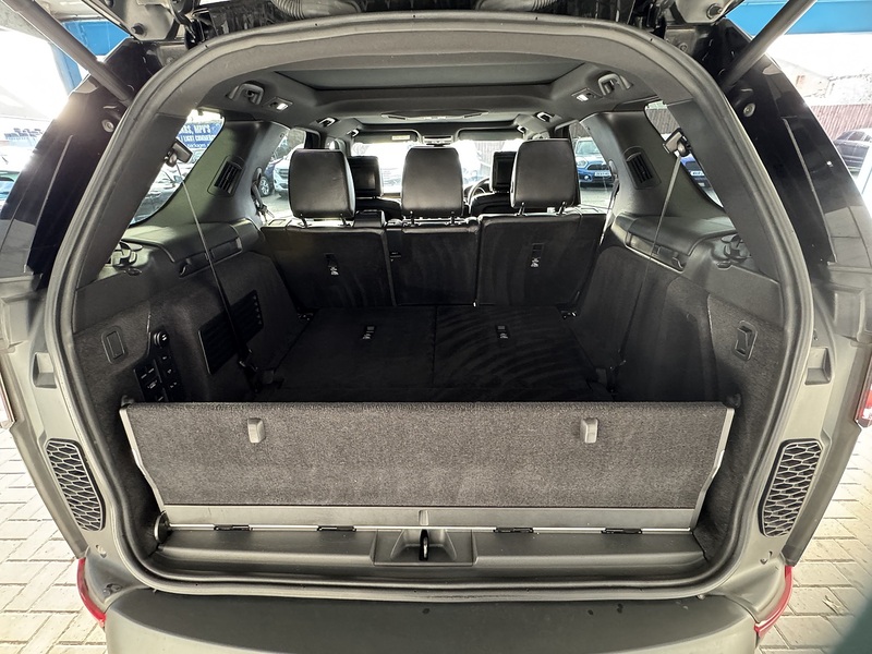 Land Rover TD V6 HSE Luxury SUV 3.0 Automatic Diesel