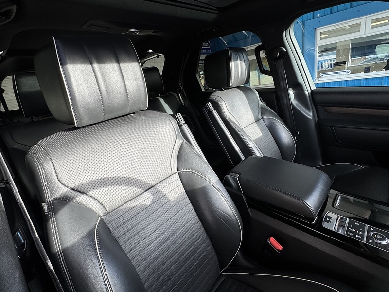 Land Rover TD V6 HSE Luxury SUV 3.0 Automatic Diesel