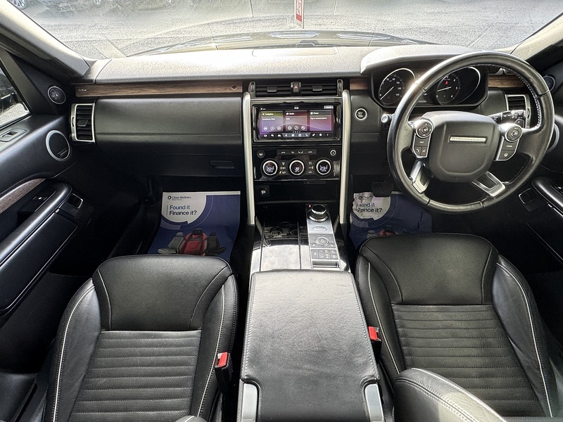 Land Rover TD V6 HSE Luxury SUV 3.0 Automatic Diesel