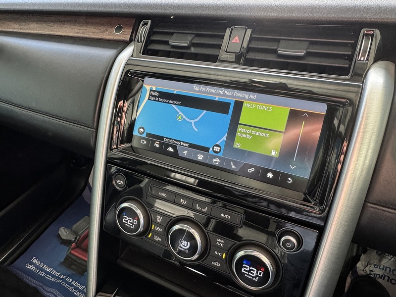 Land Rover TD V6 HSE Luxury SUV 3.0 Automatic Diesel