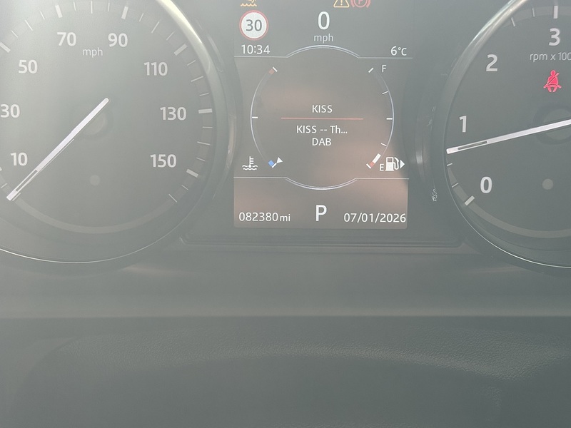 Land Rover TD V6 HSE Luxury SUV 3.0 Automatic Diesel