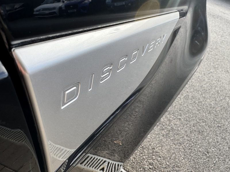 Land Rover TD V6 HSE Luxury SUV 3.0 Automatic Diesel