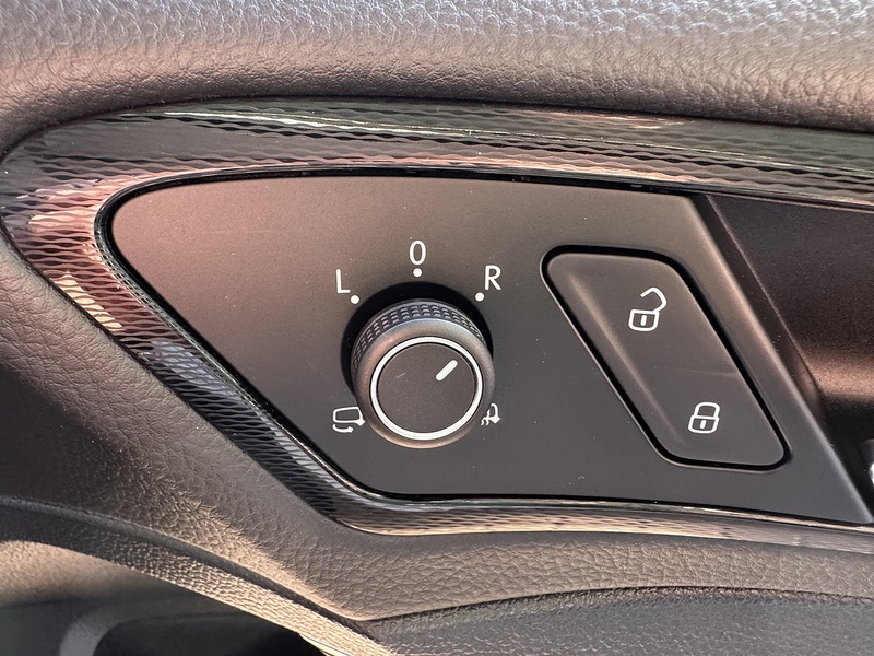 Volkswagen 2.0 TDI BlueMotion Tech GTD Hatchback 5dr Diesel DSG Euro 6 (s/s) (184 ps)