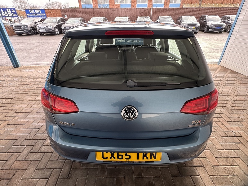 Volkswagen 1.6 TDI BlueMotion Tech SE Hatchback 5dr Diesel Manual Euro 5 (s/s) (105 ps)
