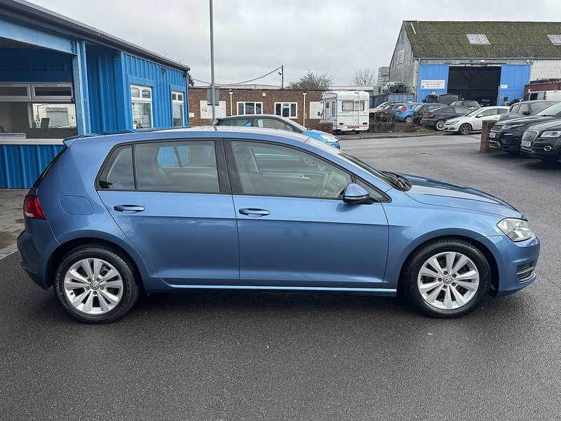 Volkswagen 1.6 TDI BlueMotion Tech SE Hatchback 5dr Diesel Manual Euro 5 (s/s) (105 ps)
