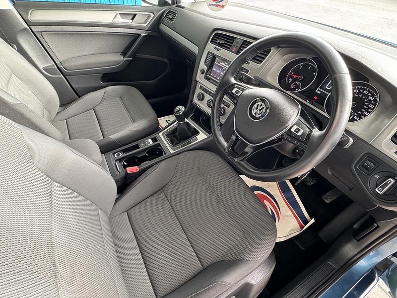 Volkswagen 1.6 TDI BlueMotion Tech SE Hatchback 5dr Diesel Manual Euro 5 (s/s) (105 ps)