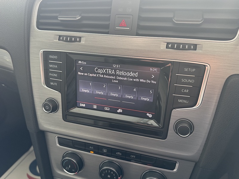 Volkswagen 1.6 TDI BlueMotion Tech SE Hatchback 5dr Diesel Manual Euro 5 (s/s) (105 ps)