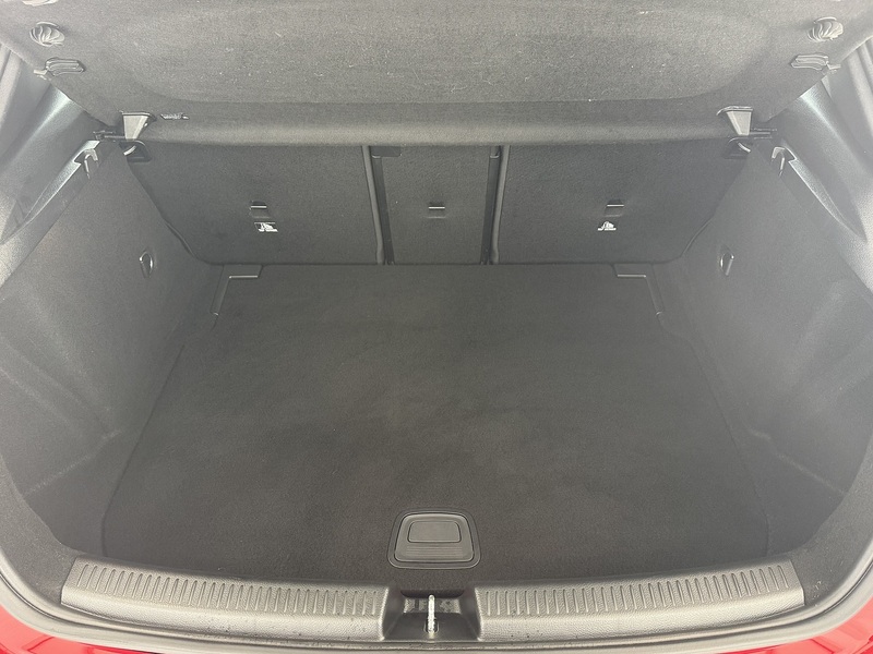 Mercedes-Benz 2.0 A35 AMG (Premium Plus) Hatchback 5dr Petrol SpdS DCT 4MATIC Euro 6 (s/s) (306 ps)